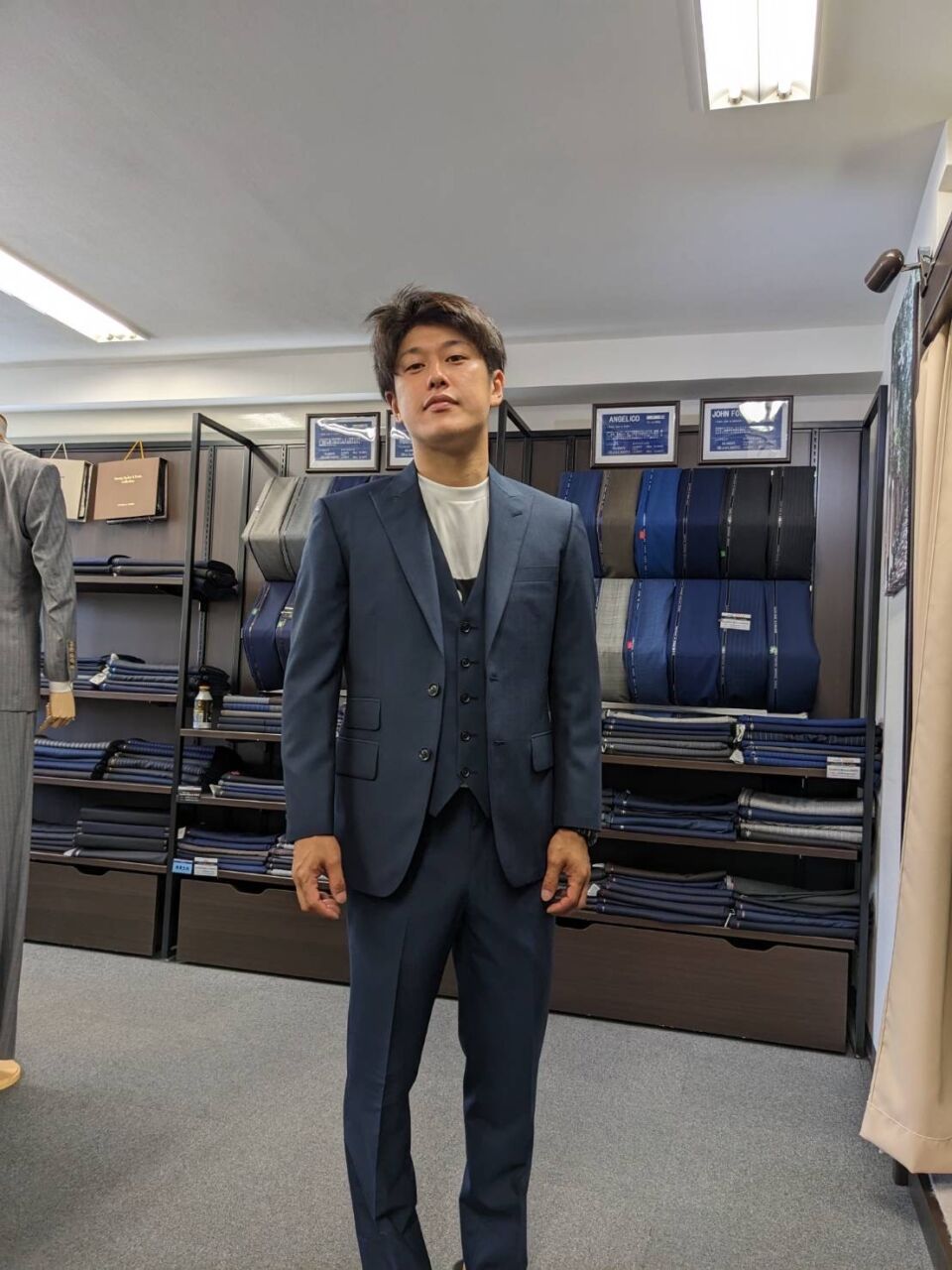 THE SUIT COMPANY スーツセットアップ スリーピース-