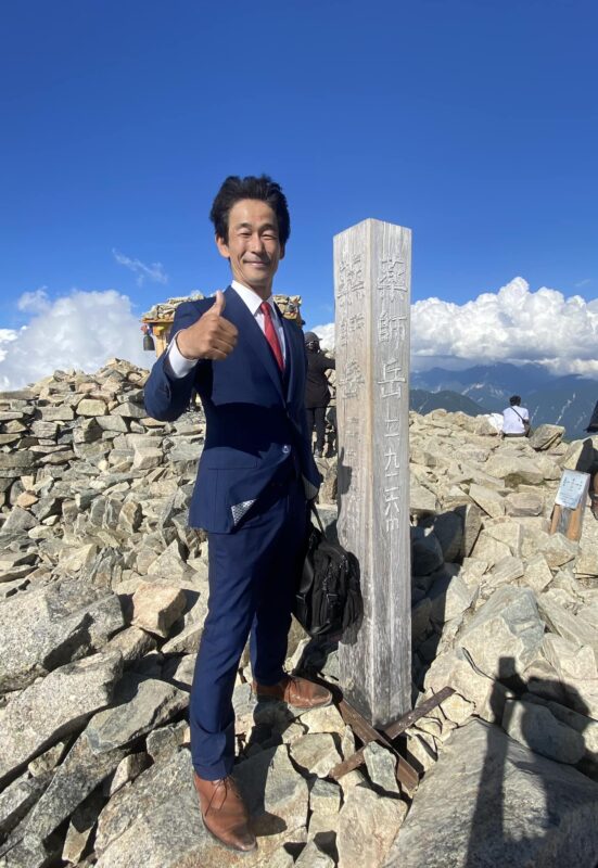 10年前の9月下旬に、スーツで富士山に登ったのが、今のスーツでチャレンジ活動のスタートでした。のアイキャッチ画像