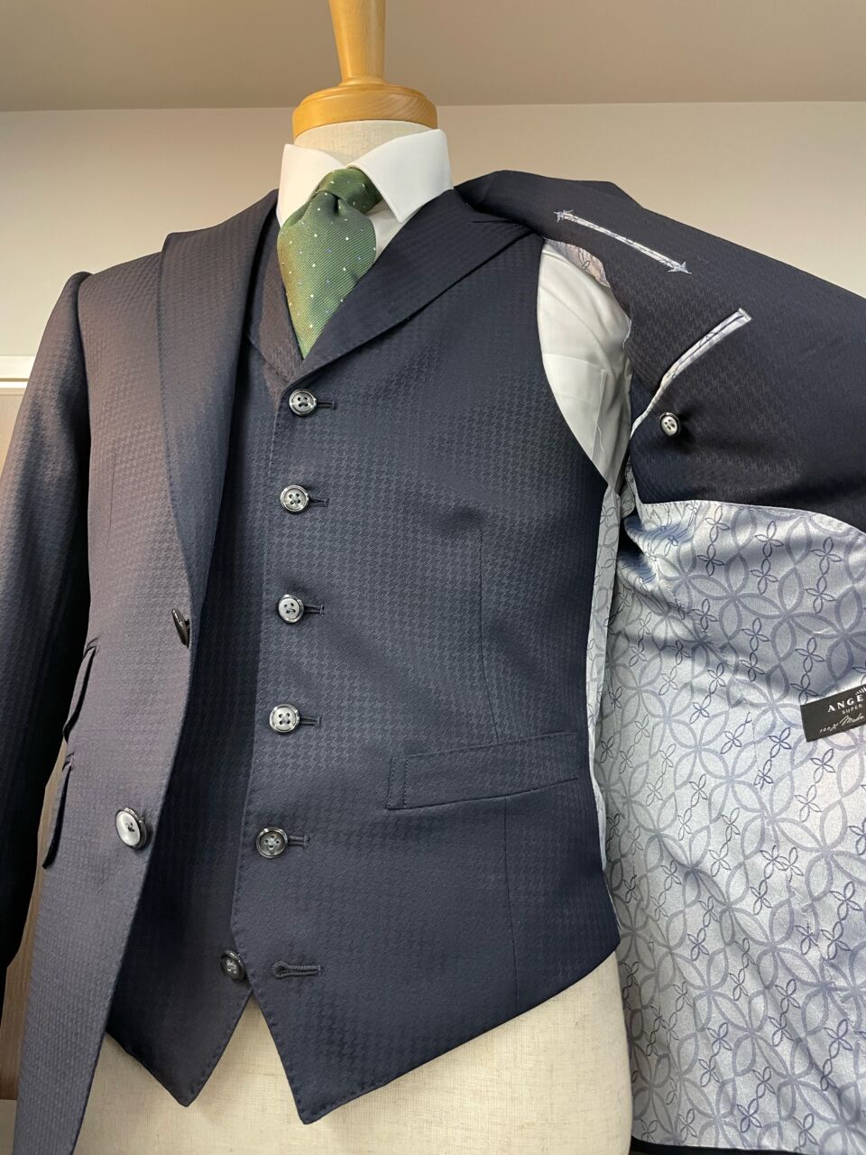 9a74b999-image0-rotated.jpeg 9a74b999-image0-rotated.jpeg