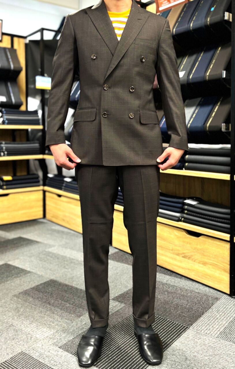 スーツタンス入れその他も長さ180❌横100色茶少し傷あり 茶系・Wool100％ナチュラルストレッチ素材&チェス柄裏地-大阪京橋店