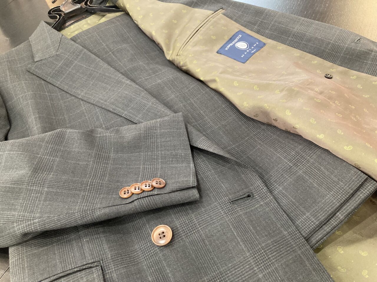 ORIHICA × MARLANE✨スーツ　ウール　本切羽　イタリア製生地 秋冬生地紹介：「MARLANE-Italy-」-札幌駅前通店ブログ-オーダースーツSADA