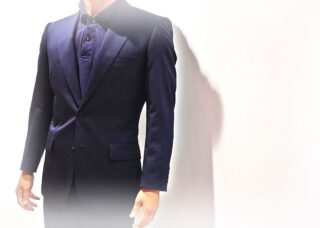 2327 王道のダークネイビースーツの画像