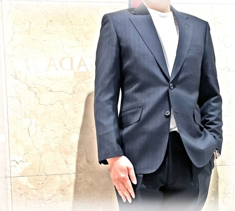 2379 エレガントなチョークストライプのアイキャッチ画像