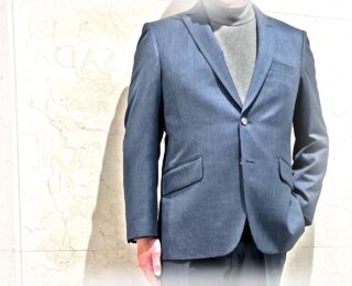 2426 落ち着いたグレーストライプの画像