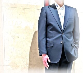 2454 美しいエメラルドネイビーの画像