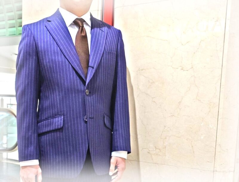 2398 爽やかなブルーホワイトストライプのアイキャッチ画像