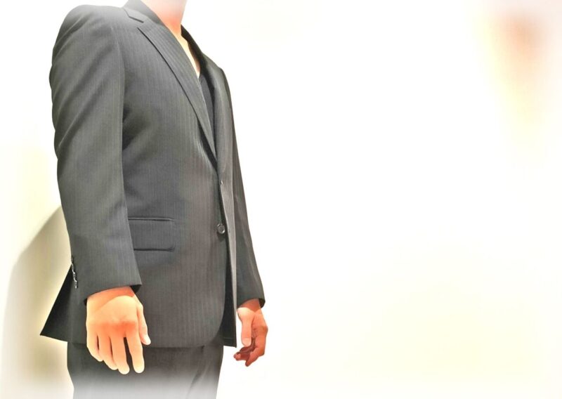 2391 王道のストライプスーツのアイキャッチ画像