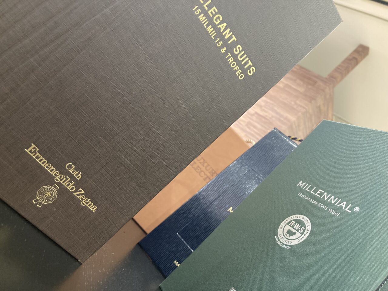 最高級ブランド生地紹介：「DORMEUIL」「SCABAL」「Loro Piana
