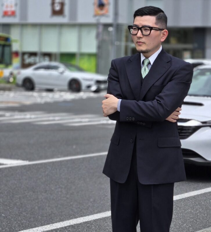 店長のスーツ紹介。のアイキャッチ画像