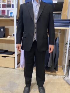 ハイグレード仕立て・礼服（式典用フォーマルベスト着用）・オールシーズン用生地の画像