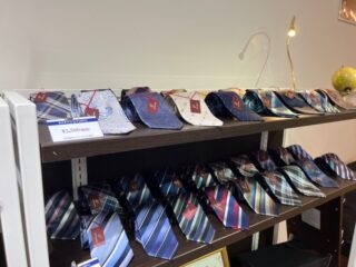 秋冬スーツの準備は”ネクタイ”も忘れちゃいけません!!👔👔の画像