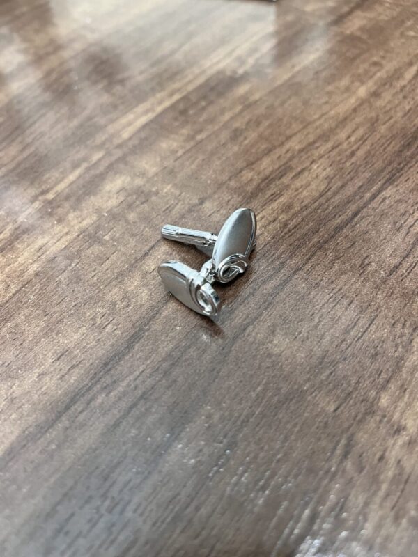 カフスボタン（カフリンクス）のアイキャッチ画像