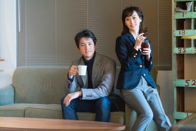 紺ブレザーのおすすめコーディネート10選