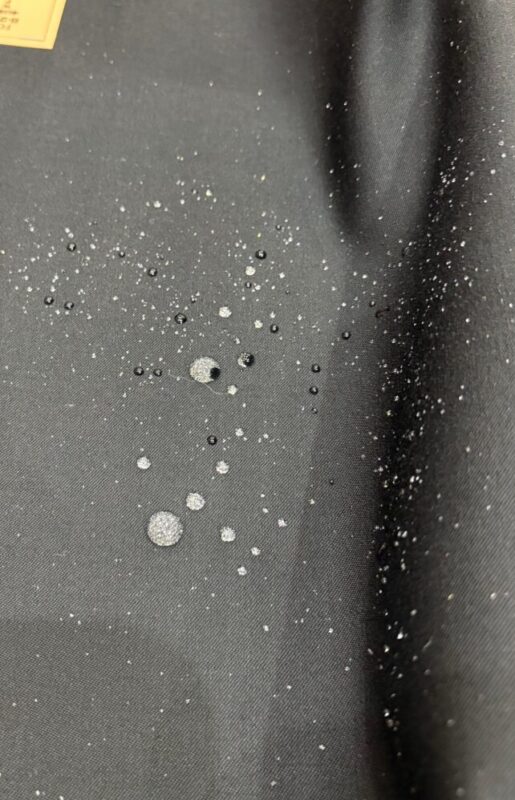 結構役に立つ！撥水加工生地！のアイキャッチ画像