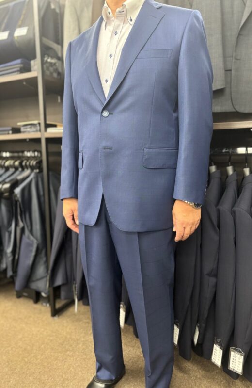 ウィンドウペンスーツで上品に。のアイキャッチ画像