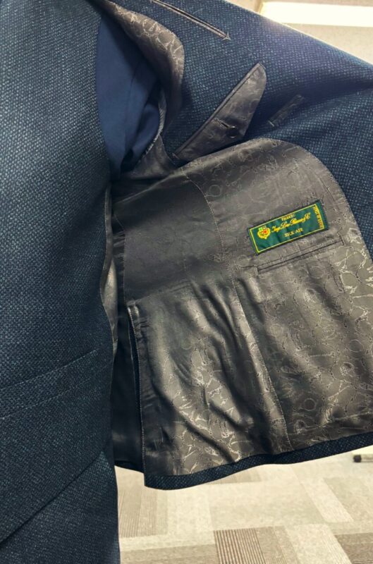 エメラルドグリーン系・イタリア輸入生地「Loro　Piana社」SILK混紡素材&ARIA AZZURRO裏地のアイキャッチ画像