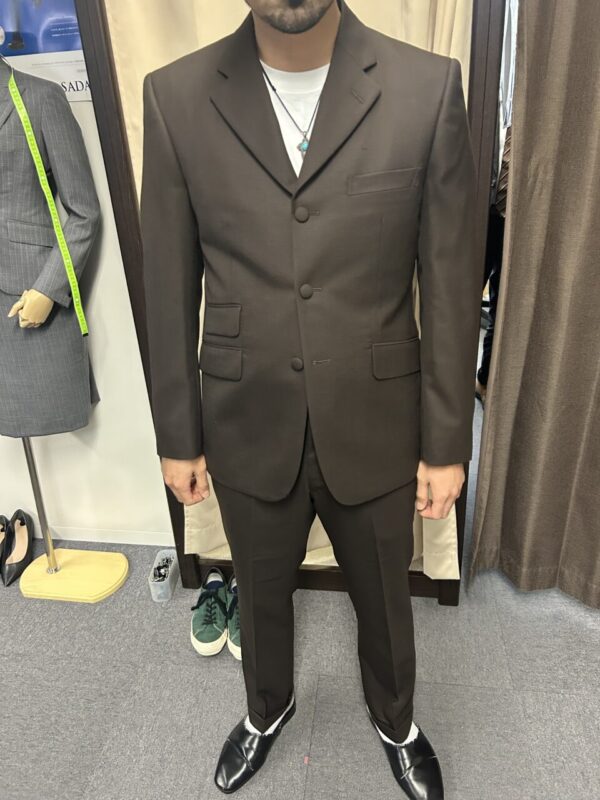 お洒落で現代的シルエットのモッズスーツのアイキャッチ画像