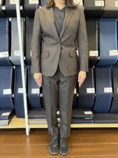 秋冬人気のブラウンカラーでお洒落度アップの画像