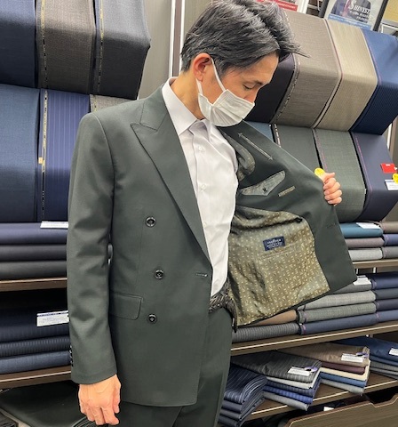 グリーンのダブル、オススメです！のアイキャッチ画像