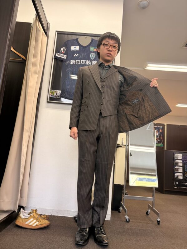 クラシックなダブルスーツ♪のアイキャッチ画像