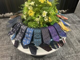 ネクタイ入荷しましたの画像