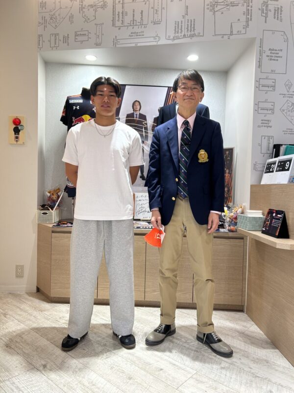 日高選手ご来店♪のアイキャッチ画像