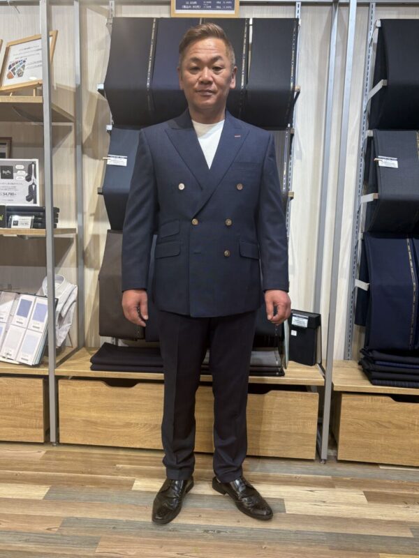 細部まで拘り抜いたダブルスーツ【ANGELICO】のアイキャッチ画像