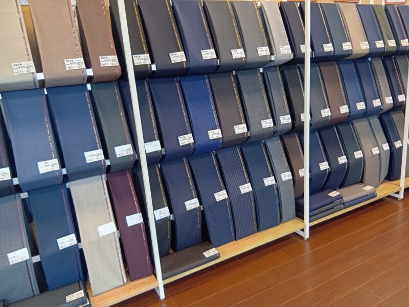 春スーツのアイキャッチ画像