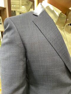 柔らかい雰囲気のチェックスーツ。非常におすすめです✨の画像