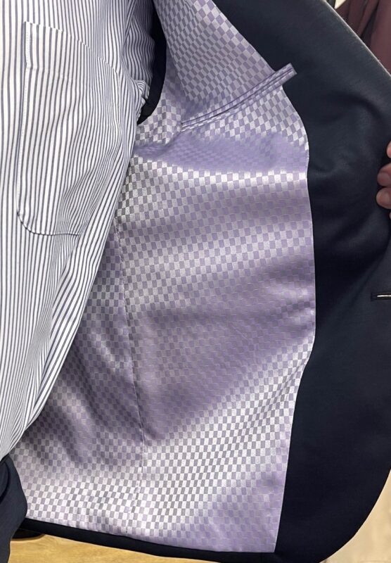 紺系・ダブルジャージ編み素材&市松柄裏地のアイキャッチ画像