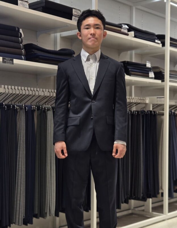 ソリッドスーツのアイキャッチ画像