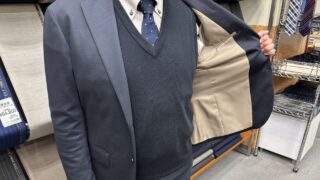 動きやすさと上品さを両立したDUALモデルの画像