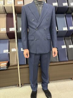 スタイリッシュ　Wスーツの画像