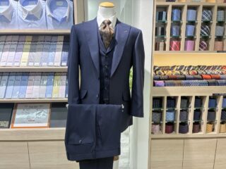 マネキンスーツが新しくなりました！②の画像