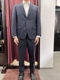 濃紺ストライプの画像