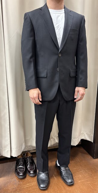 タック入りのパンツものアイキャッチ画像