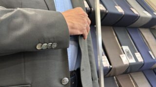 【DUAL】タイトなシルエットが叶うジャージ素材の画像