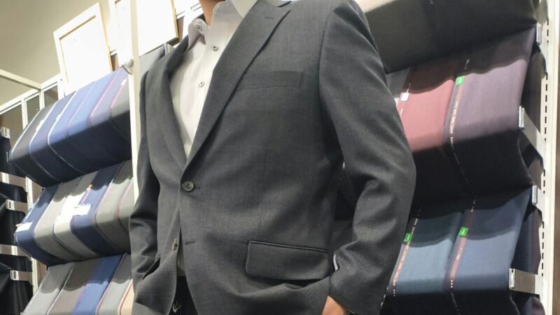 チャコールグレー グレンチェックスーツのアイキャッチ画像