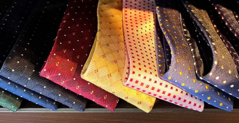 新作春夏ネクタイ揃っておりますのアイキャッチ画像