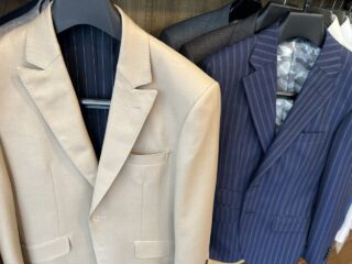 スーツのデザインについての画像