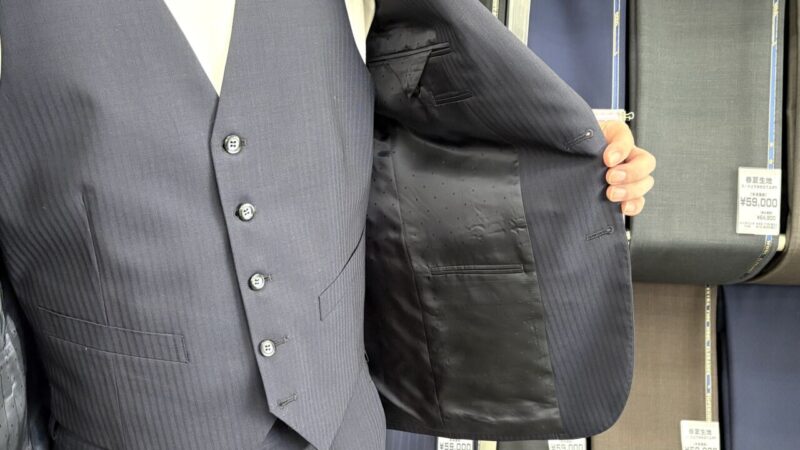 トレンドを取り入れたリラックス感のあるシルエットのアイキャッチ画像