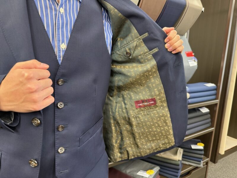 ご成人式用スーツもオーダーで！のアイキャッチ画像