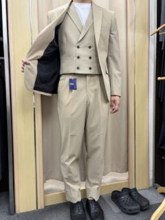 今こそ選びたい、ベージュの画像