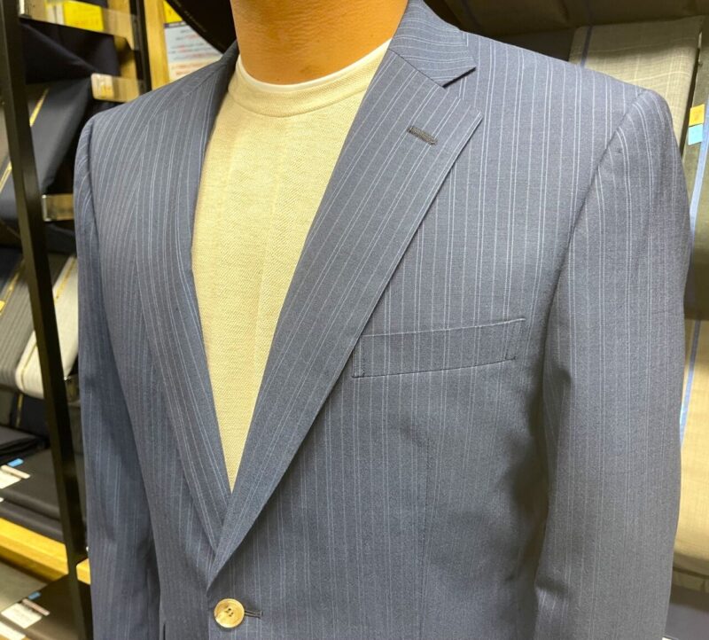 明紺系・Wool100％ナチュラルストレッチ素材&ドット柄裏地のアイキャッチ画像