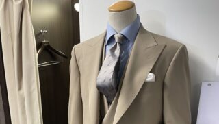 スーツを長く着るなら「スペアパンツ」がおすすめですの画像