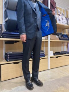 緑系・Wool100％ナチュラルストレッチ素材Super100`s&キャプテン翼裏地の画像