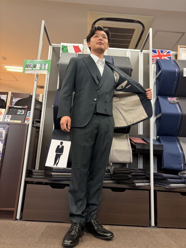 さりげないグリーンでお洒落に♪のアイキャッチ画像