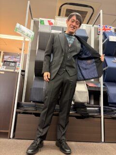 最短コースでイタリアスーツを♪の画像