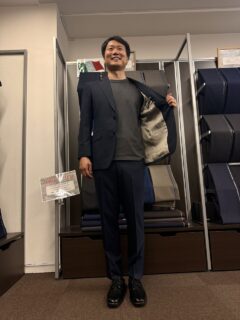 お洒落で使いやすいグレンチェックスーツの画像