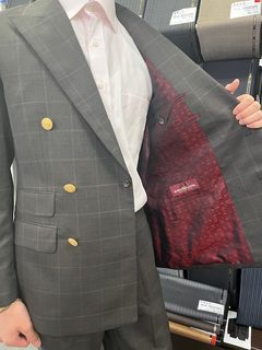 ダブル仕立てで英国紳士風に。の画像